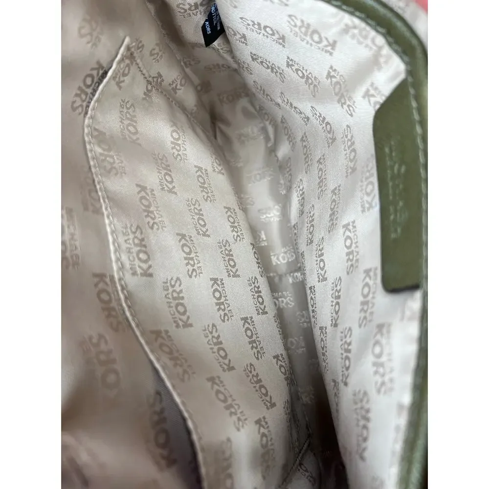 Michael Kors Jet Set Olive Saffiano Leather Dragonfly Crossbody Bag EUC